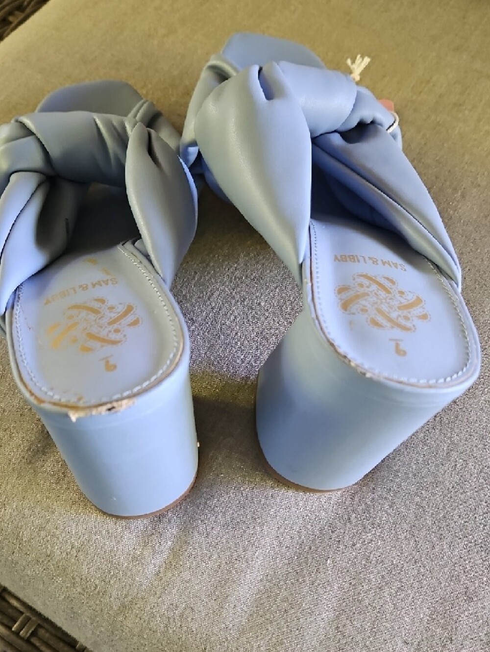 Sam & Libby Knotted Slide Block Heel Sandals in Light Blue 9 - Picture 8 of 11